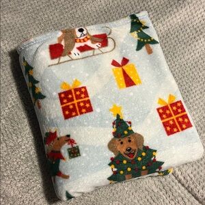 Holiday Time Light Blue Holiday Dog Print Lap Spread